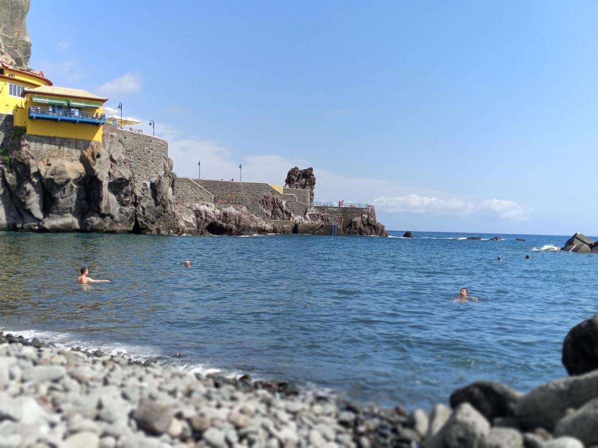 蓬他达维托亚Vаrаndаs Dо Sоl-Vista Relaxante Entre Mar E Montanha公寓 外观 照片