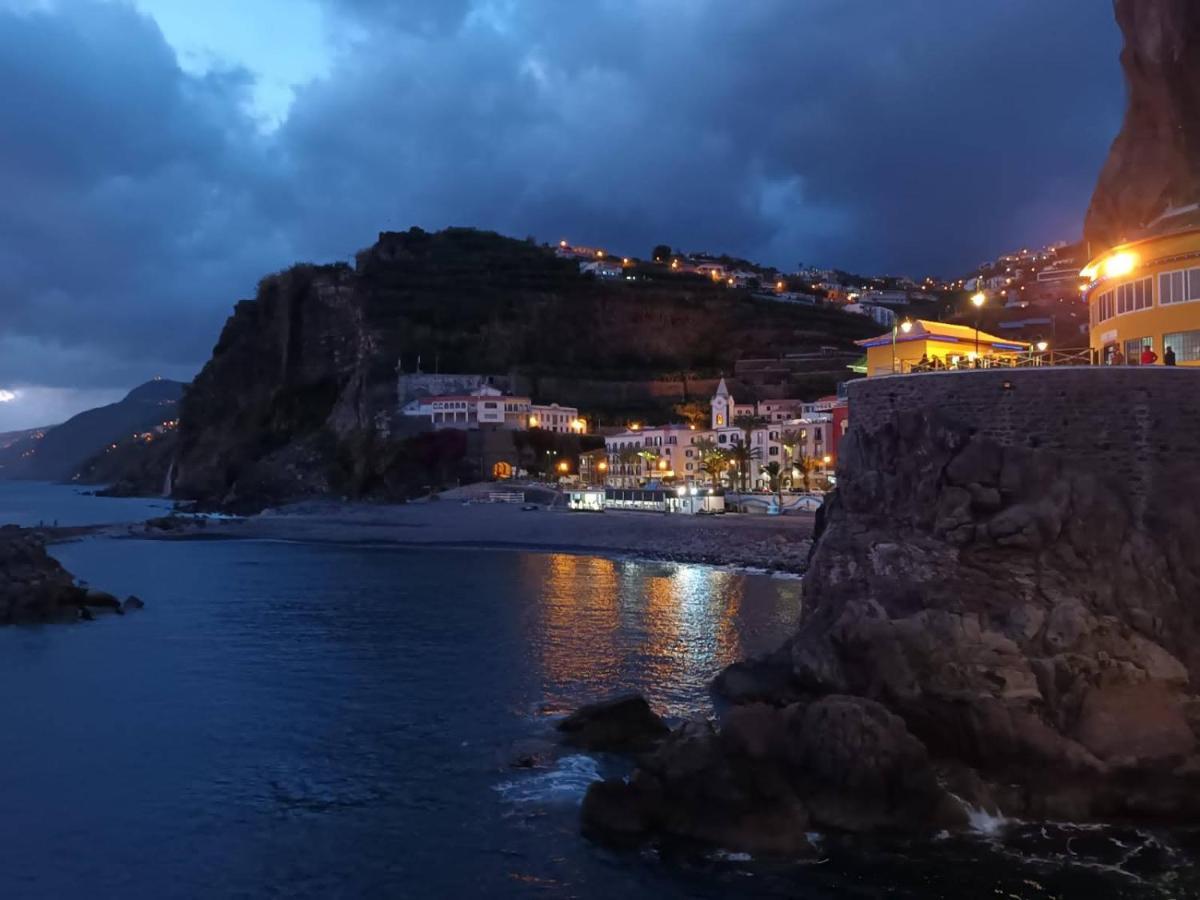 蓬他达维托亚Vаrаndаs Dо Sоl-Vista Relaxante Entre Mar E Montanha公寓 外观 照片